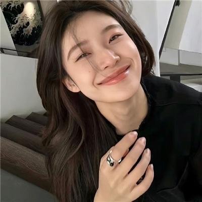 超级英雄女孩:星际游戏